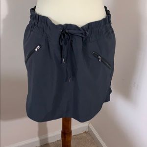 Champion gray skort 3 pockets size L